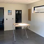 22 Person In בית נופש *