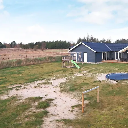 Holiday home 22 Person In *